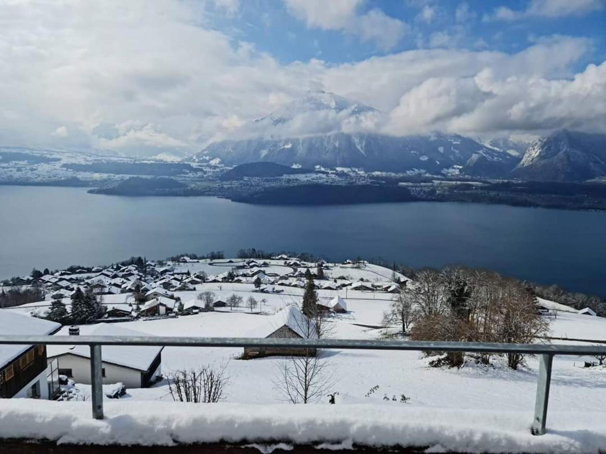 Chalet With View Of The Mountains And The Thun Lake Sigriswil Exteriér fotografie